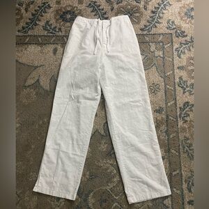 Women’s white linen pants . Size small